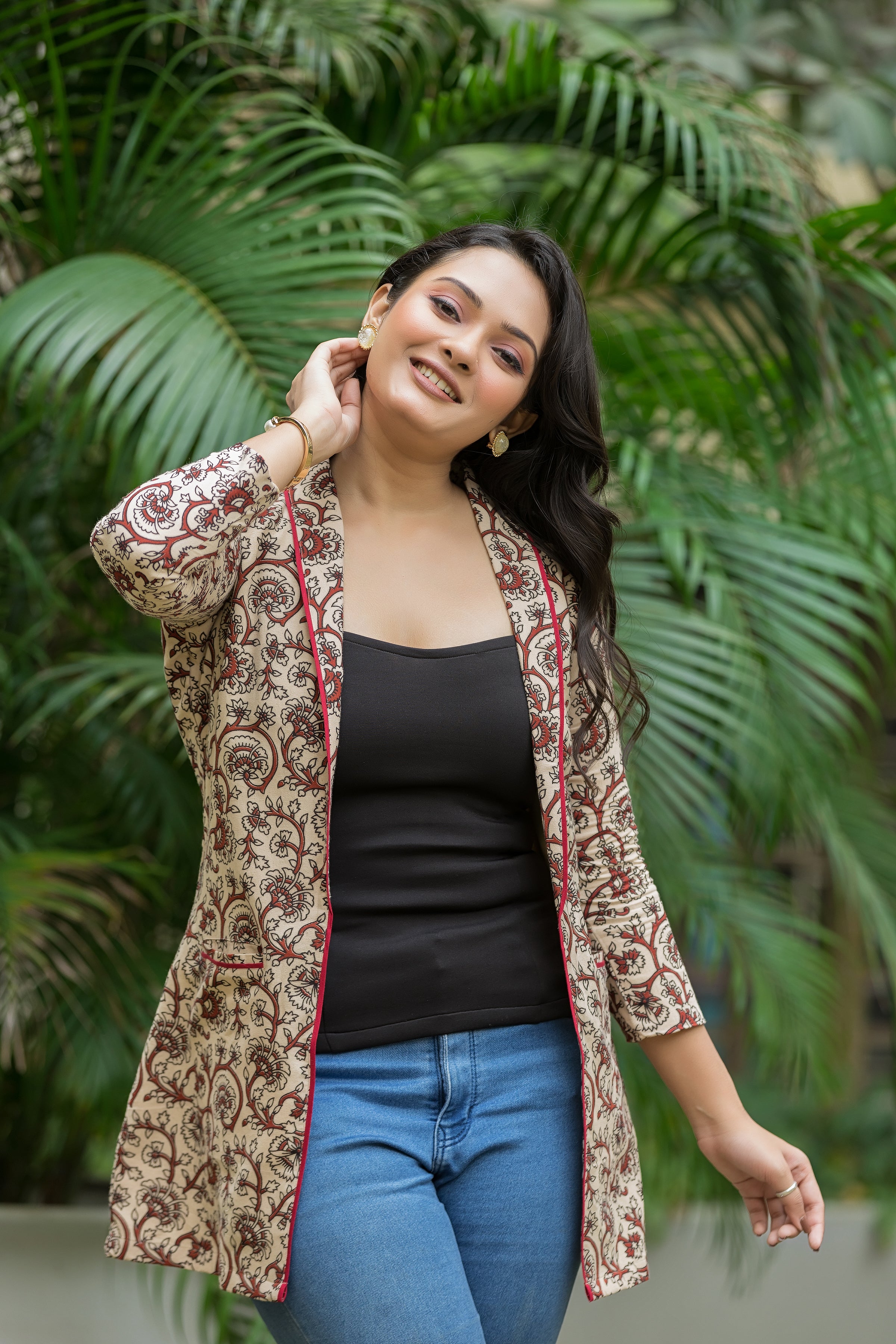 Women's Off-White Shawl Collar Jacket