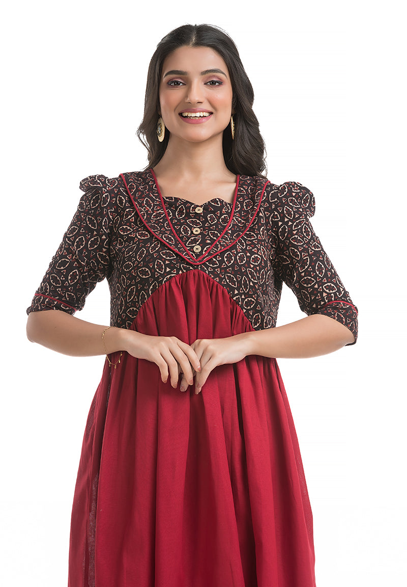 Flap Design Puffed Sleeve Dress in Maroon
