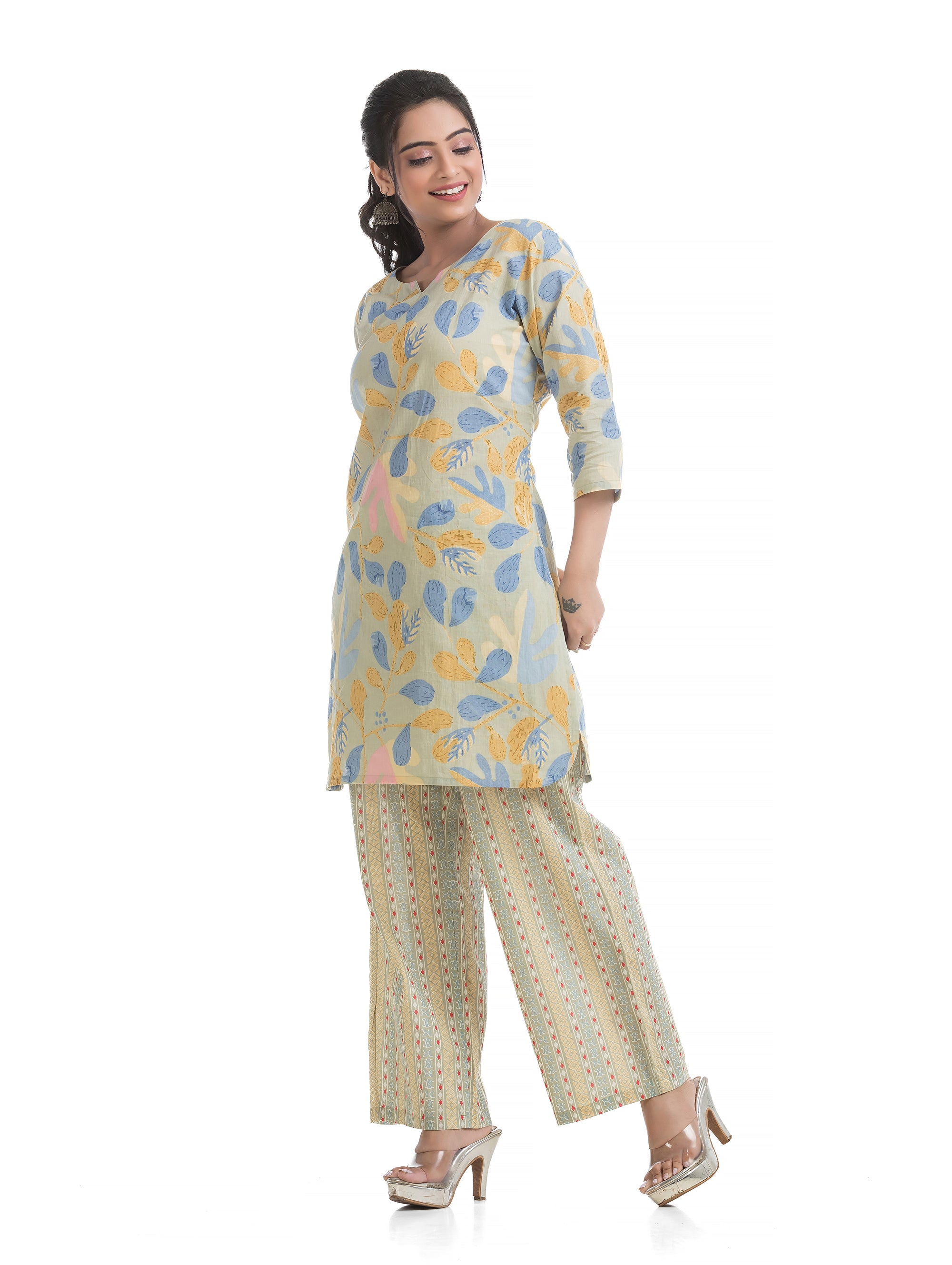 Hip Cover Floral Printed Co-Ord Set