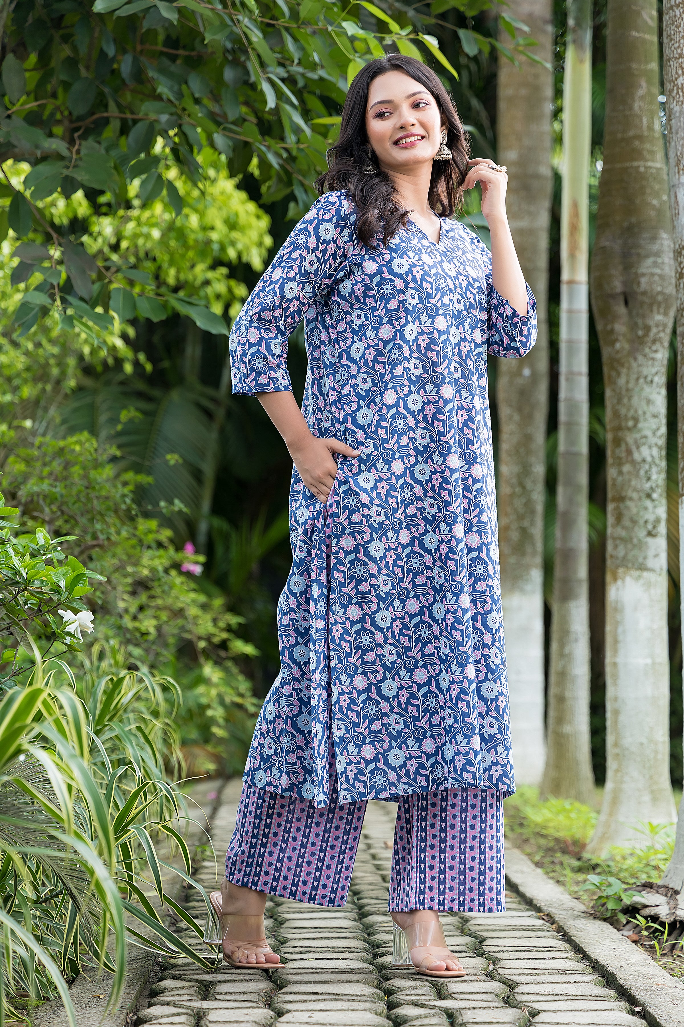 Women's Light Blue Long Kurta With Pant Set