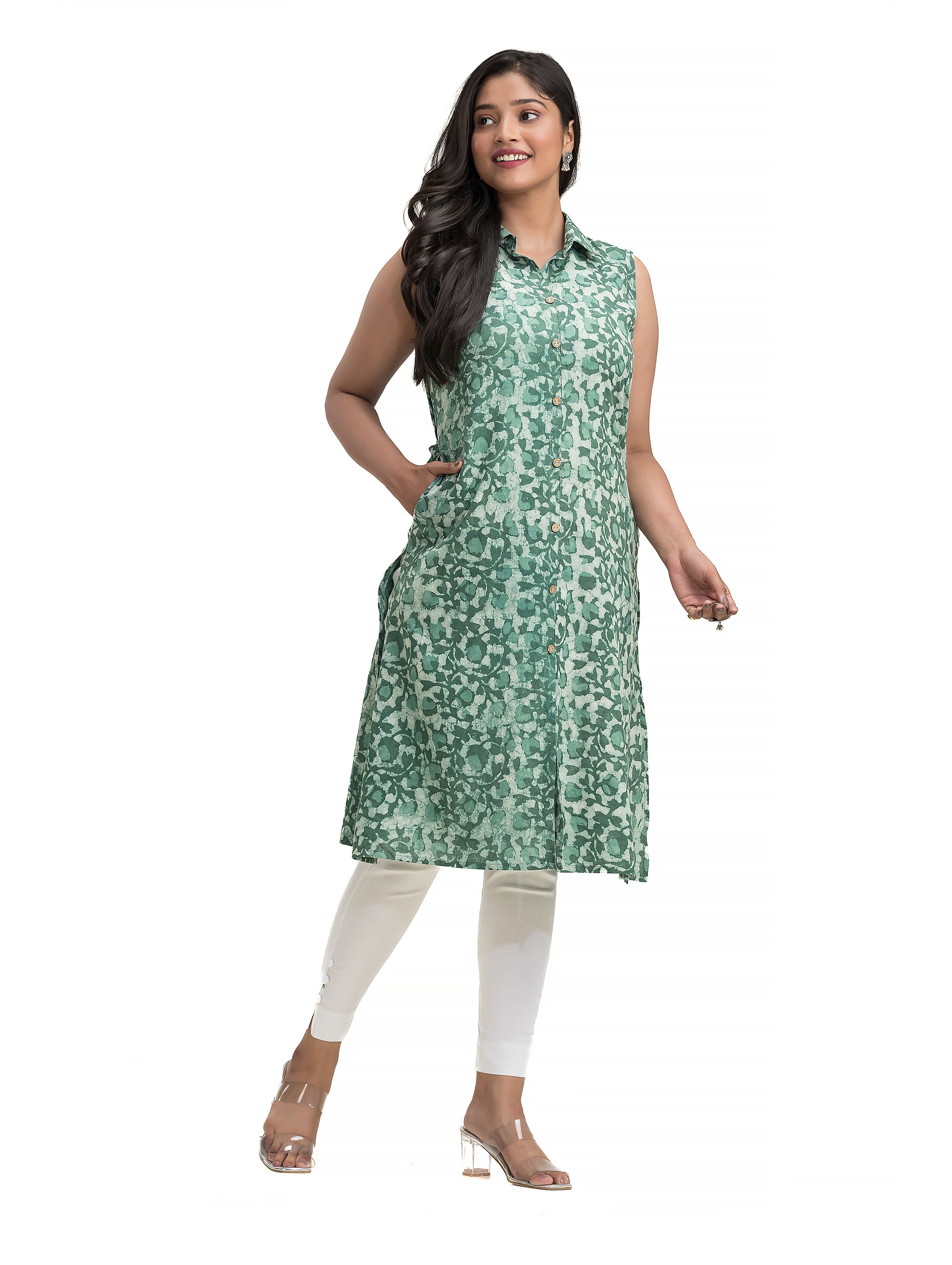 A-Line Dabu Printed Collar Kurti with Wooden Button