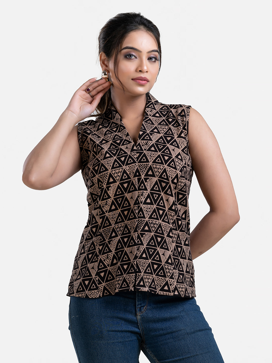 Women's V Neck Sleeveless Black Cotton Top