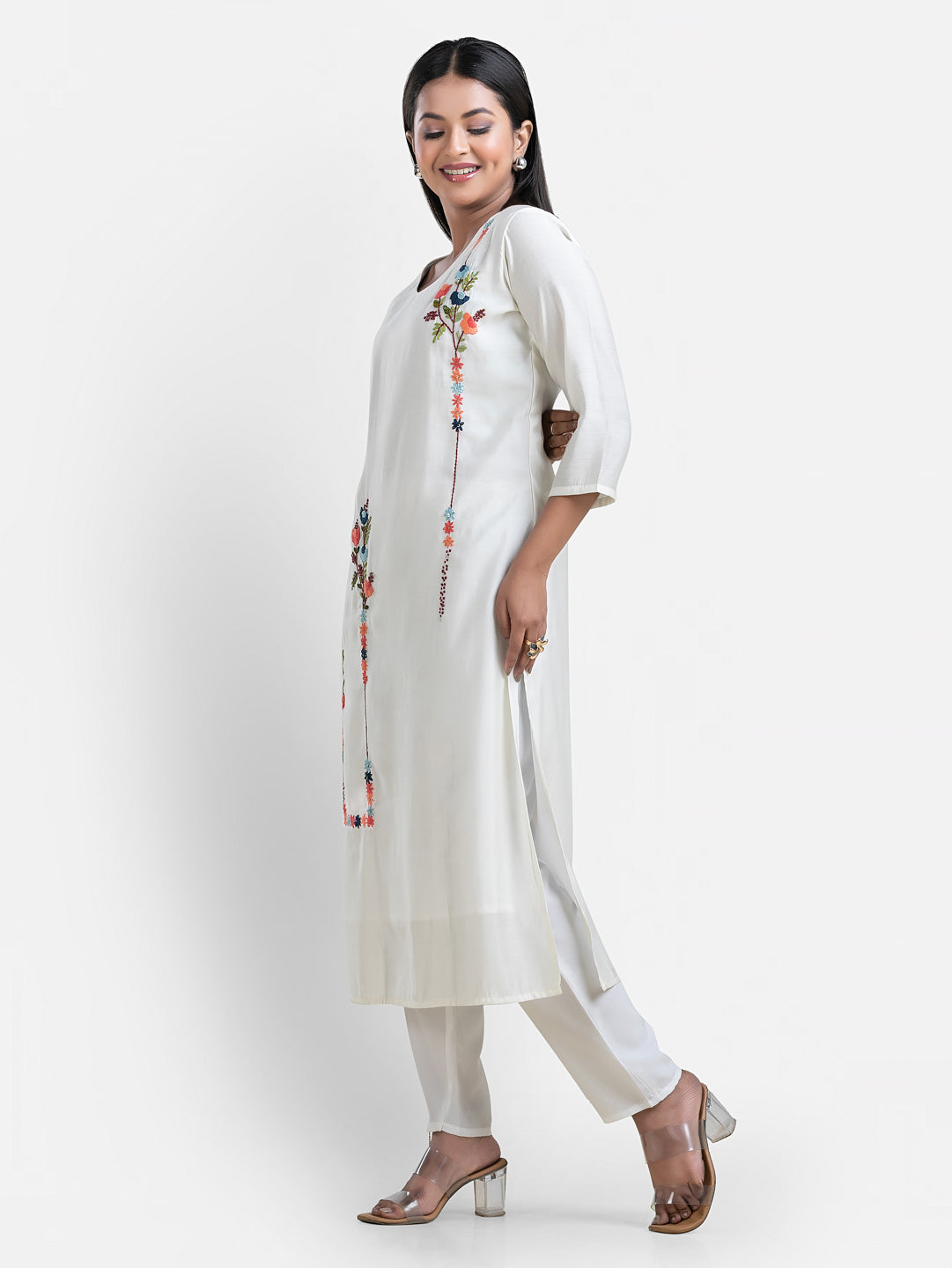 Women's 3/4 th sleeves Minimalistic Bloom White Kurti