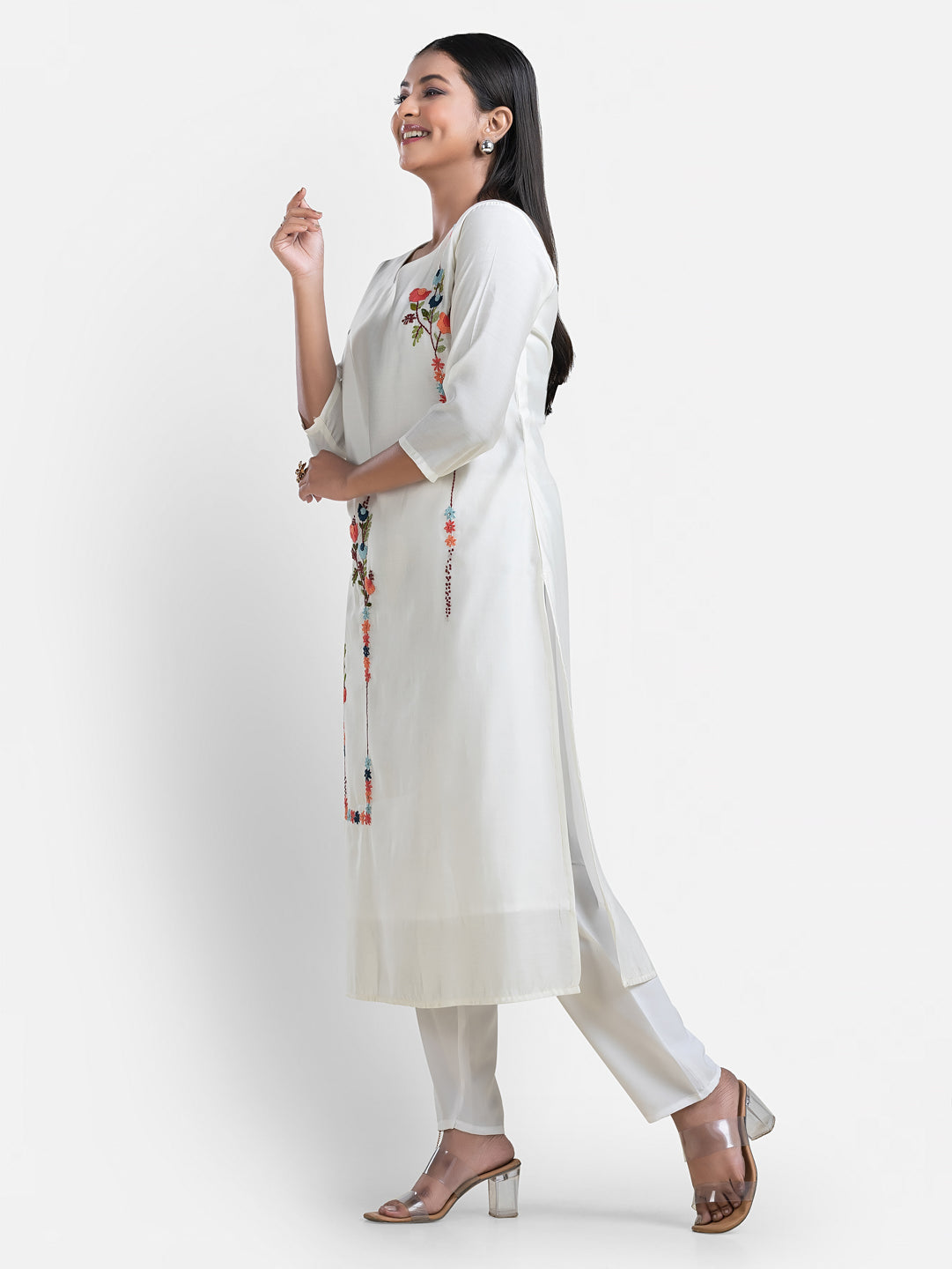 Women's 3/4 th sleeves Minimalistic Bloom White Kurti