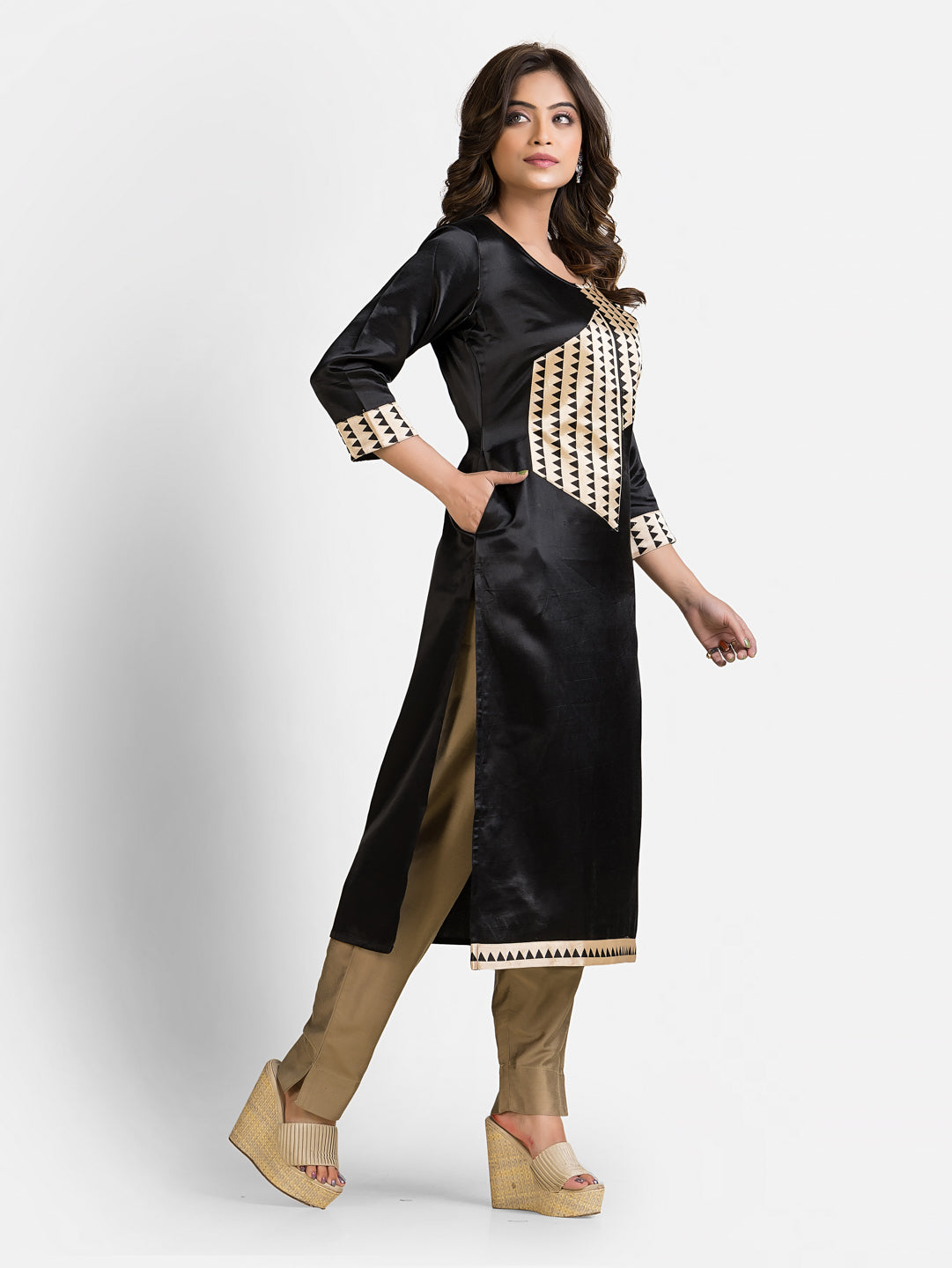 Women's Black Patchwork Mashru Kurti