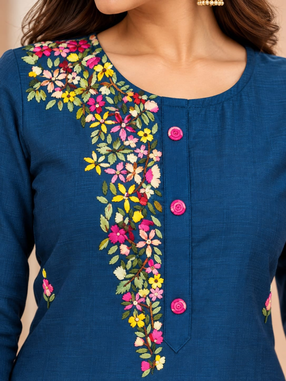 Women's Blue Threadwork Kurti