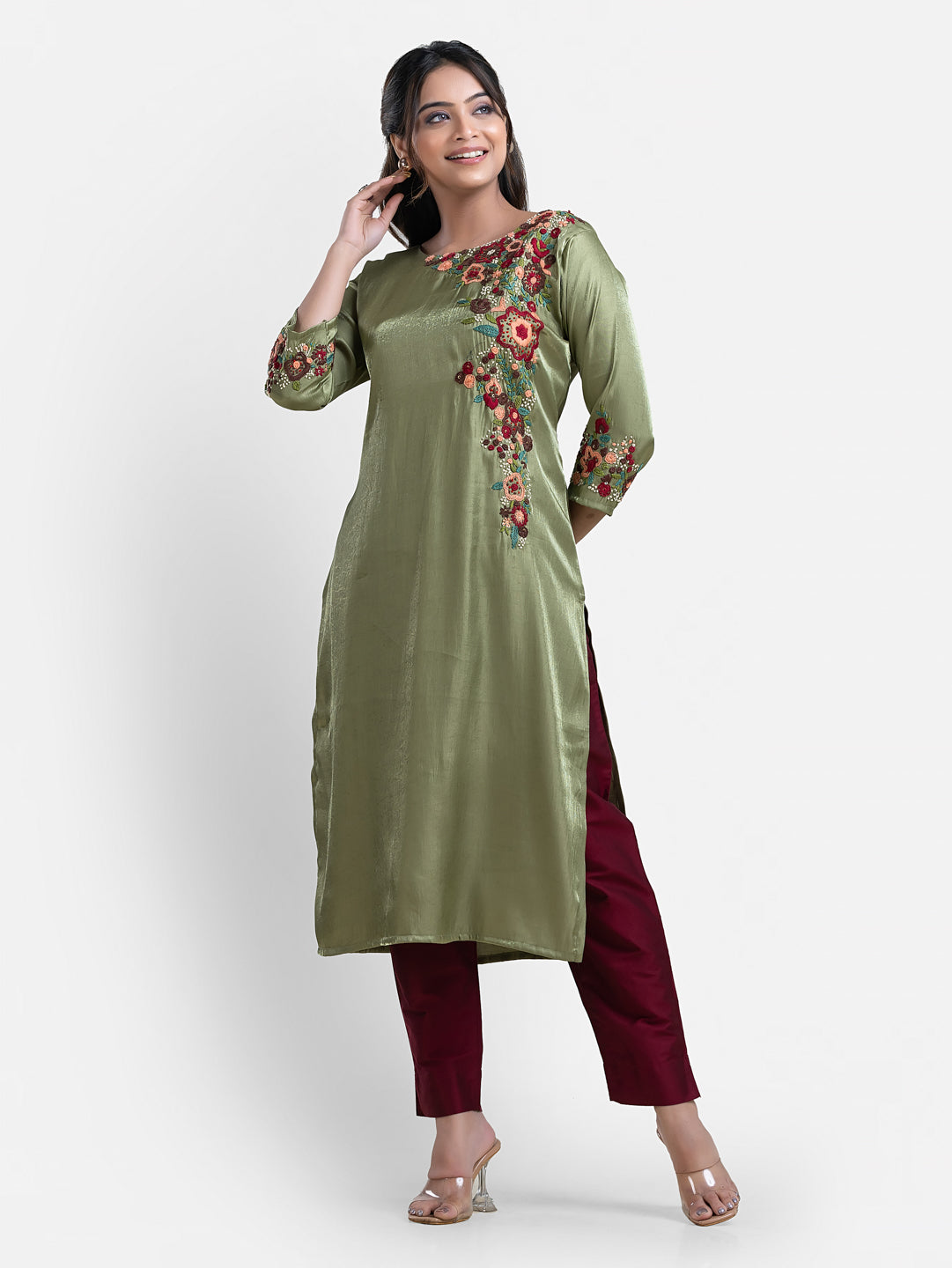 Women's 3/4th Sleeves Thread Work Bottle Green Kurti