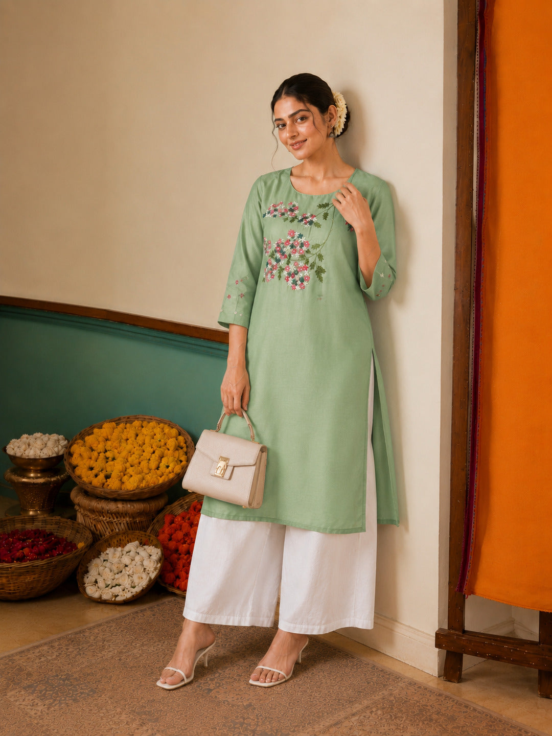 Women's Floral Embroidered Green Kurta
