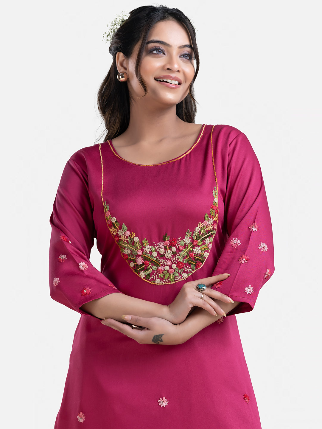 Women's 3/4th Sleeves Thread Work Pink Kurti
