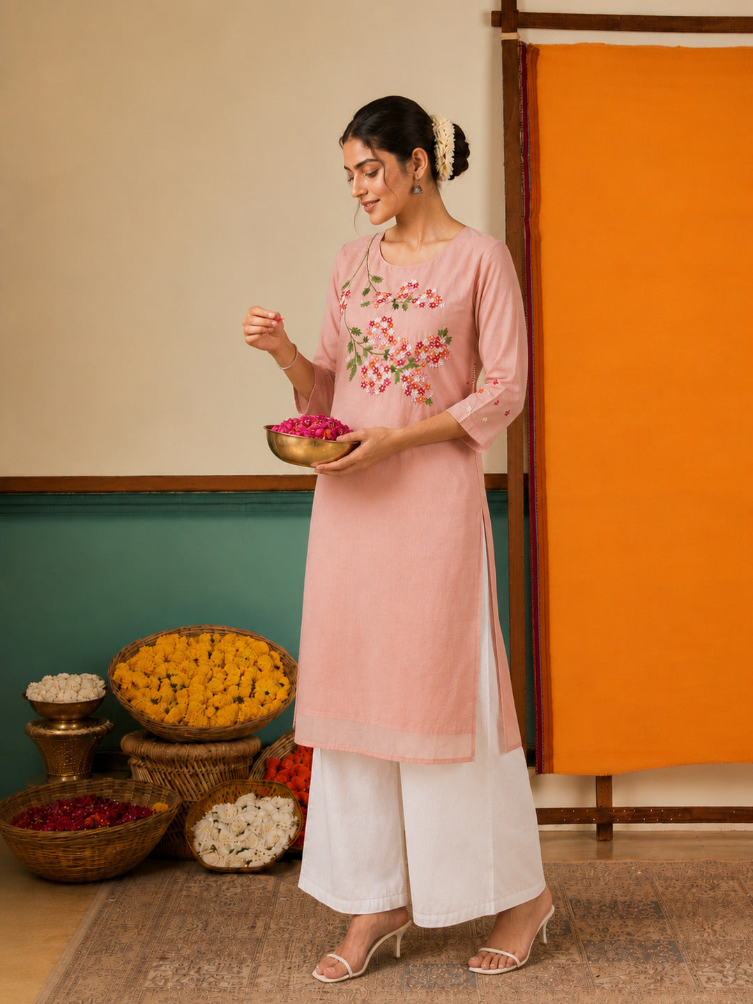 Women's Floral Embroidered Peach Kurta