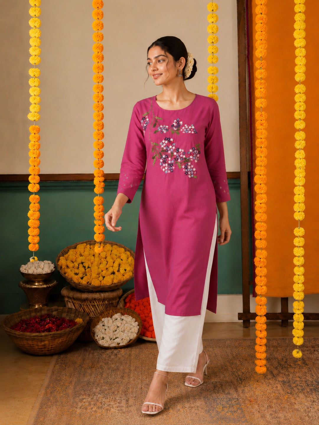 Women's Floral Embroidered Pink Kurta