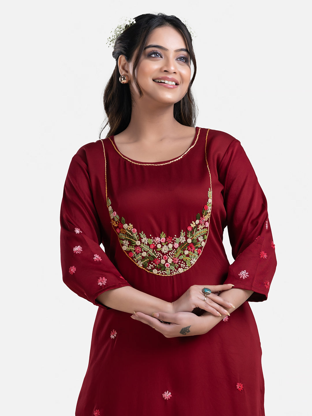 Women's 3/4th Sleeves Thread Work Maroon Kurti