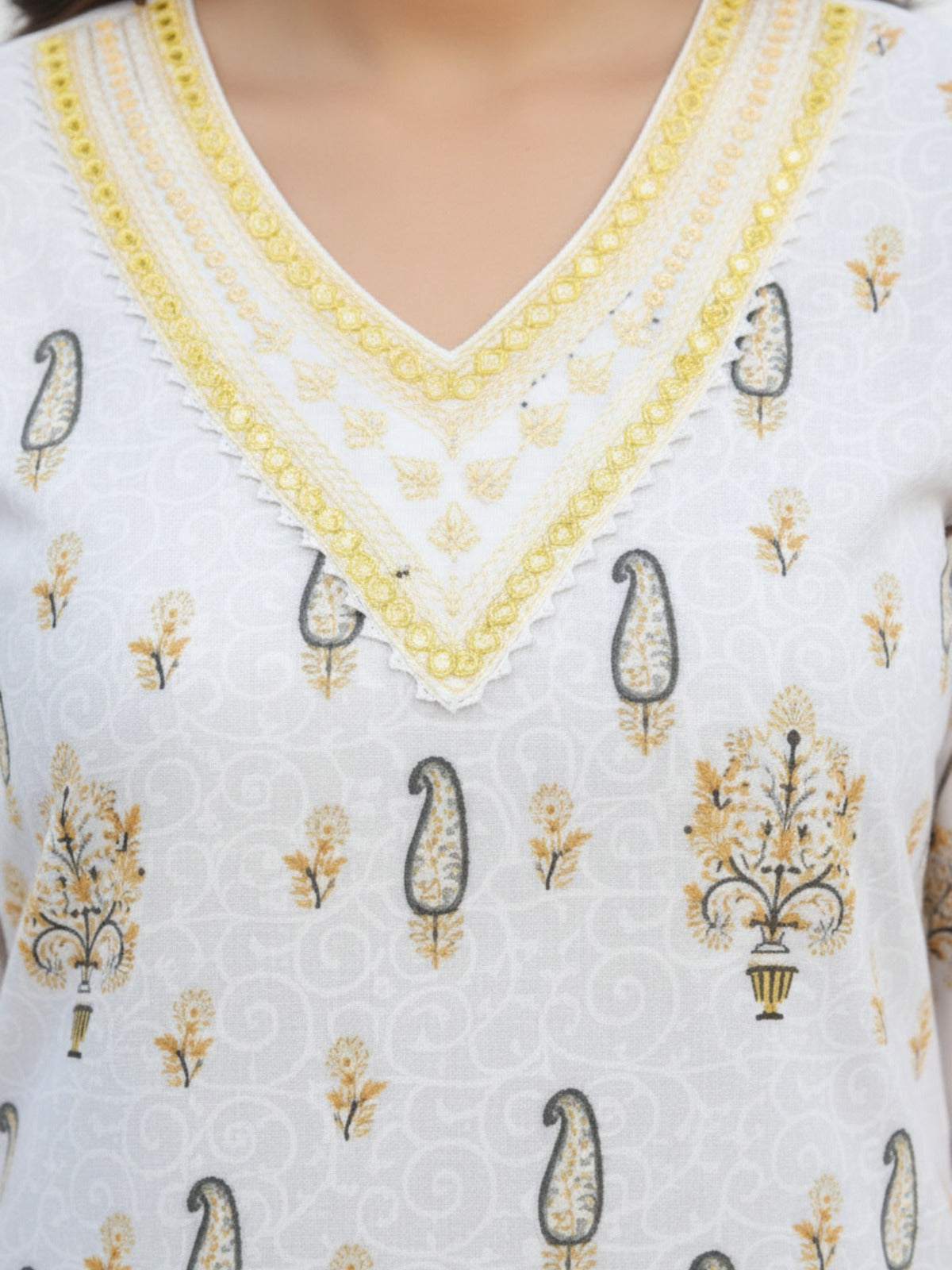 Women's 3/4th Sleeves Printed Kurti