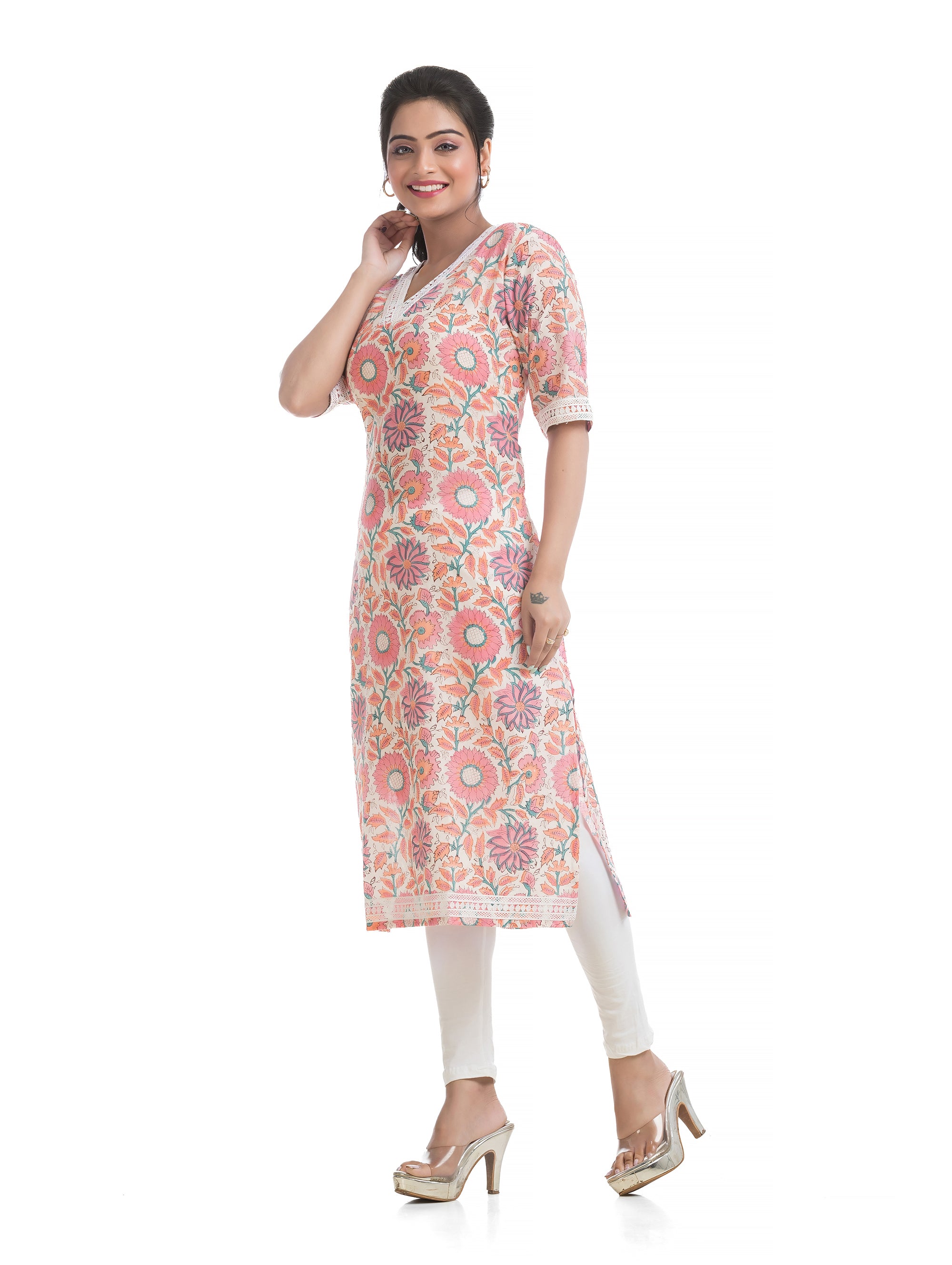 Floral Motif Hand Blocked Sanganeri Print Kurti