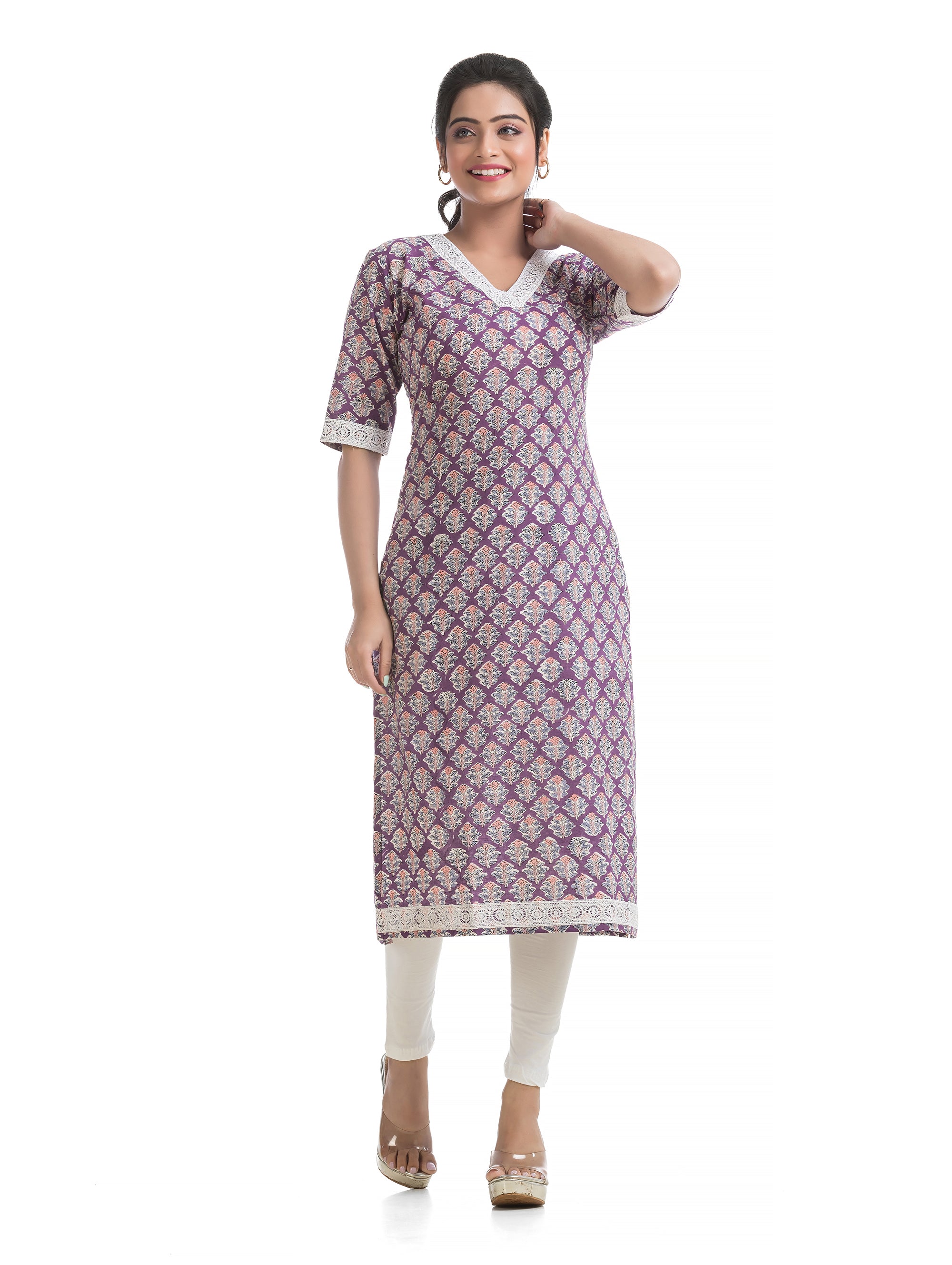 Sanganeri Hand Blocked Light Purple V-Neck Kurti with Lacework