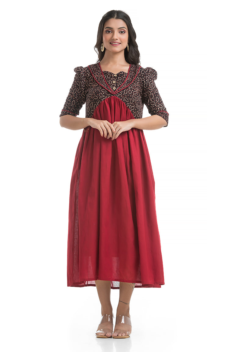 Flap Design Puffed Sleeve Dress in Maroon