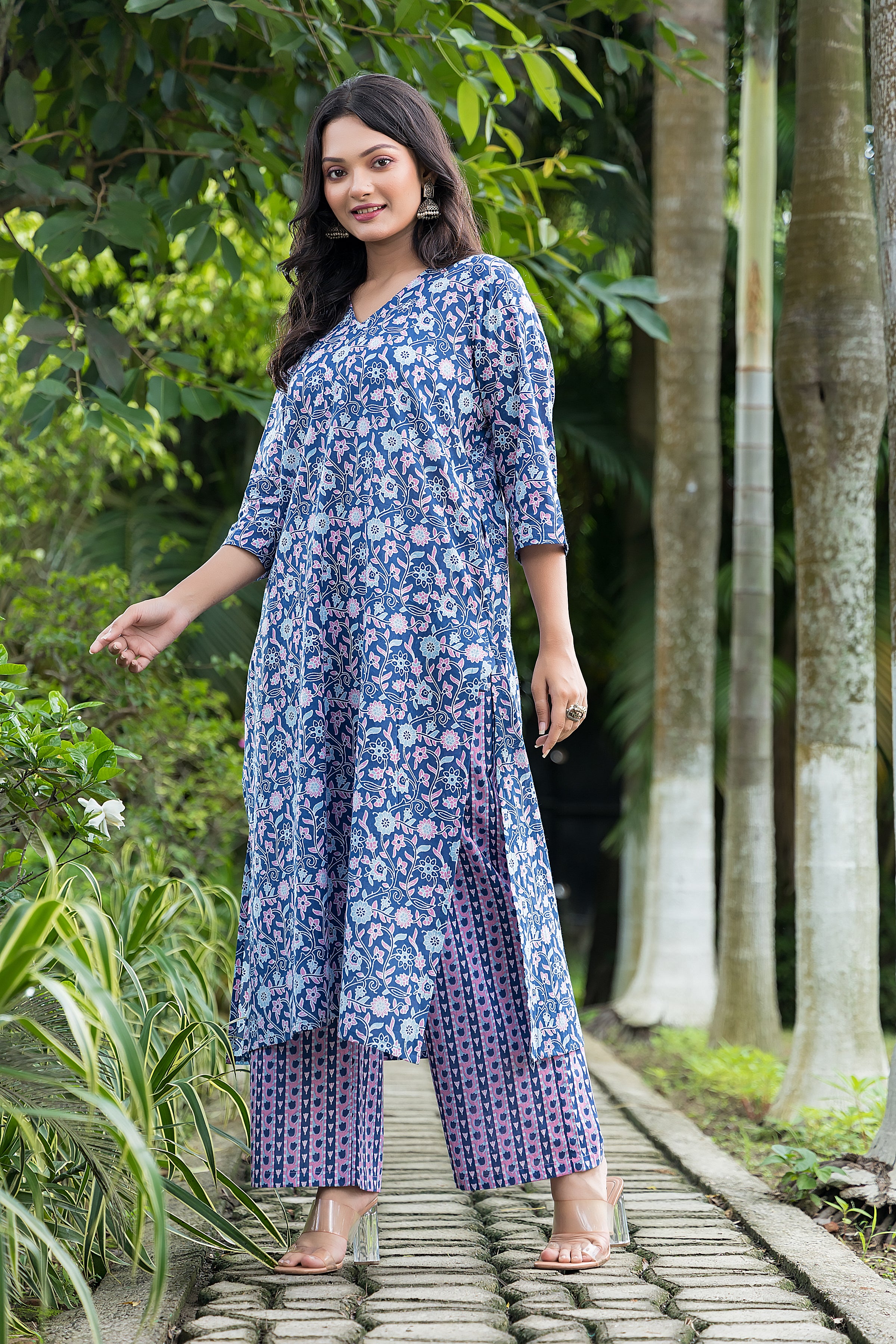 Women's Light Blue Long Kurta With Pant Set