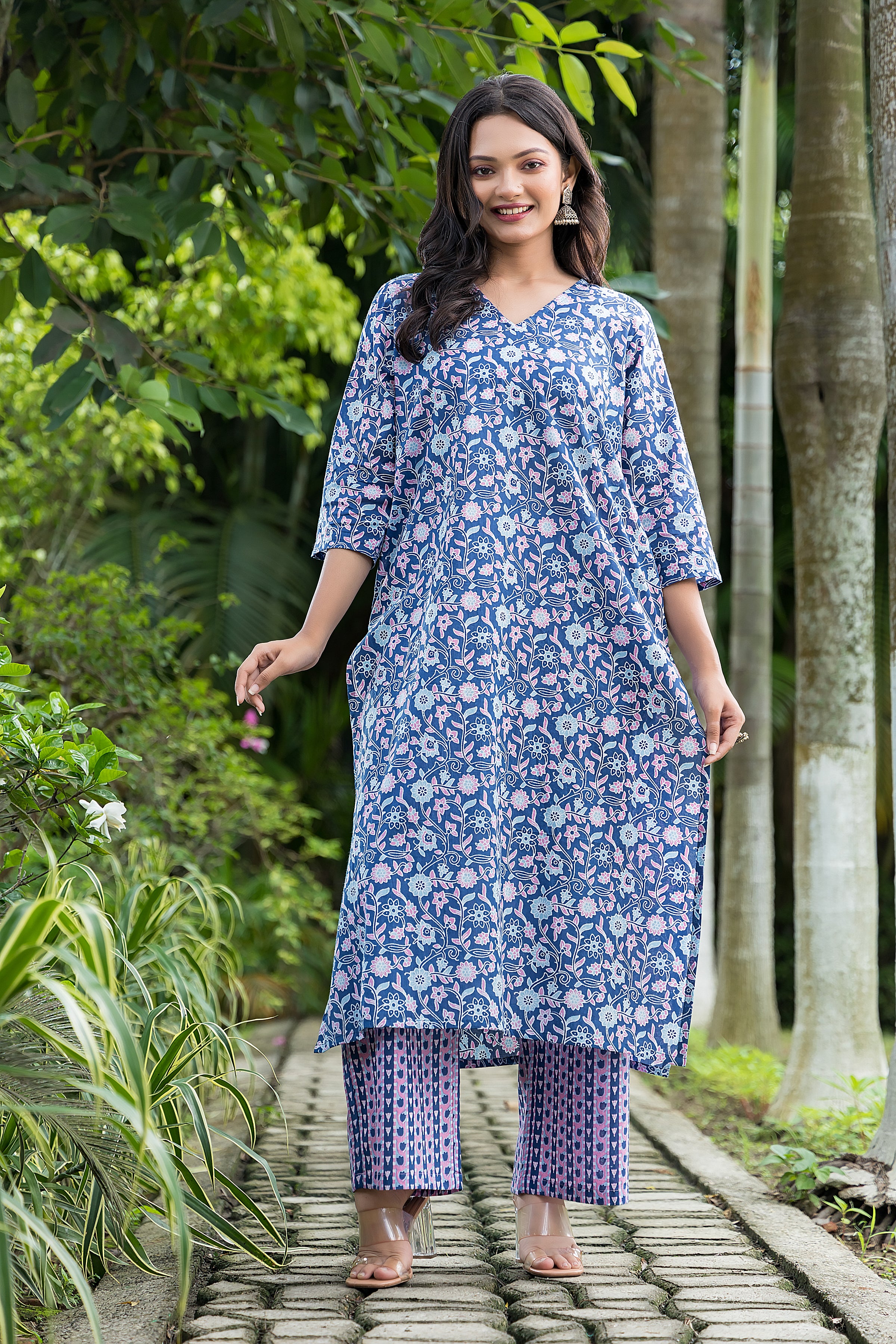 Women's Light Blue Long Kurta With Pant Set
