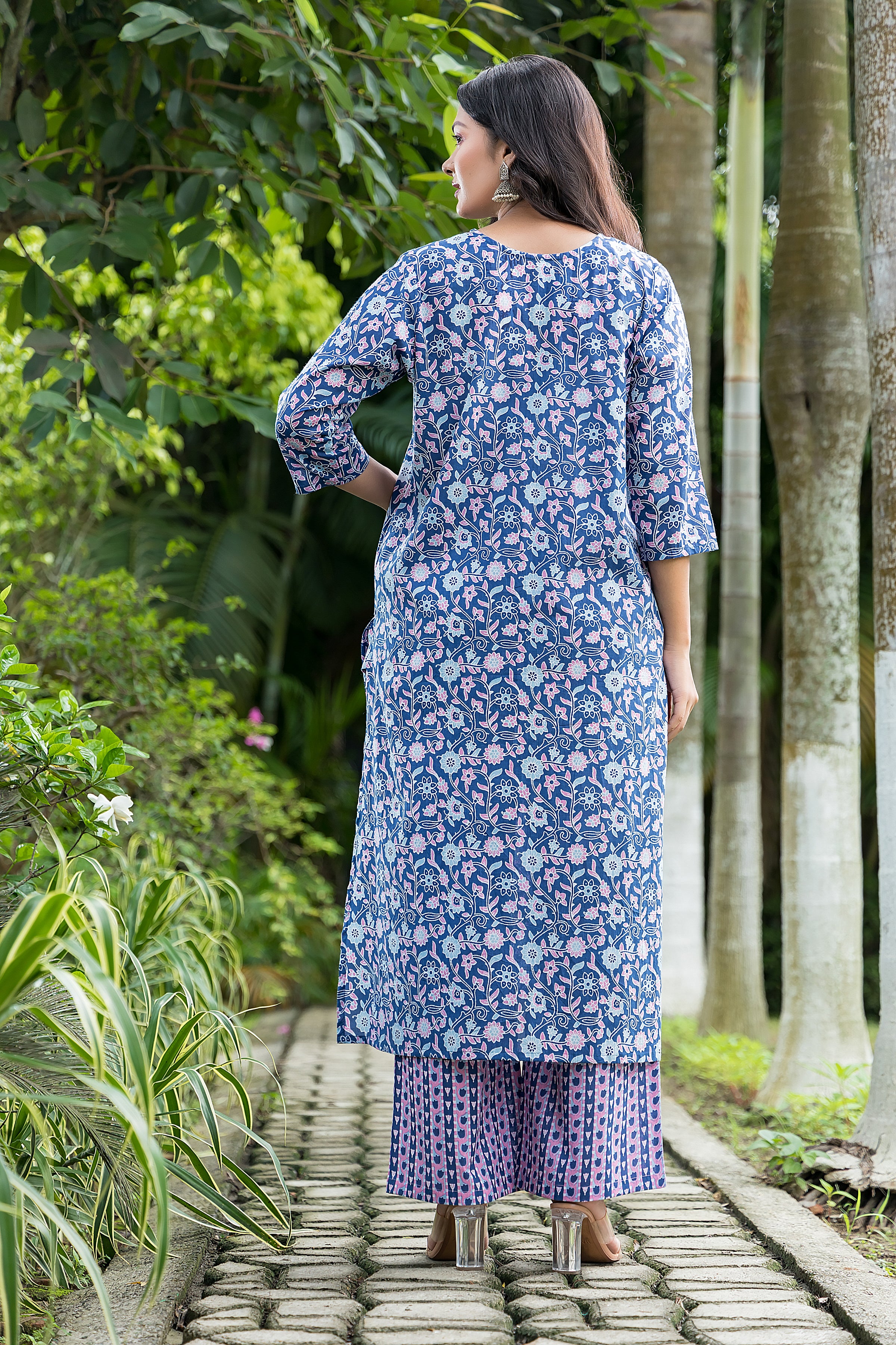 Women's Light Blue Long Kurta With Pant Set