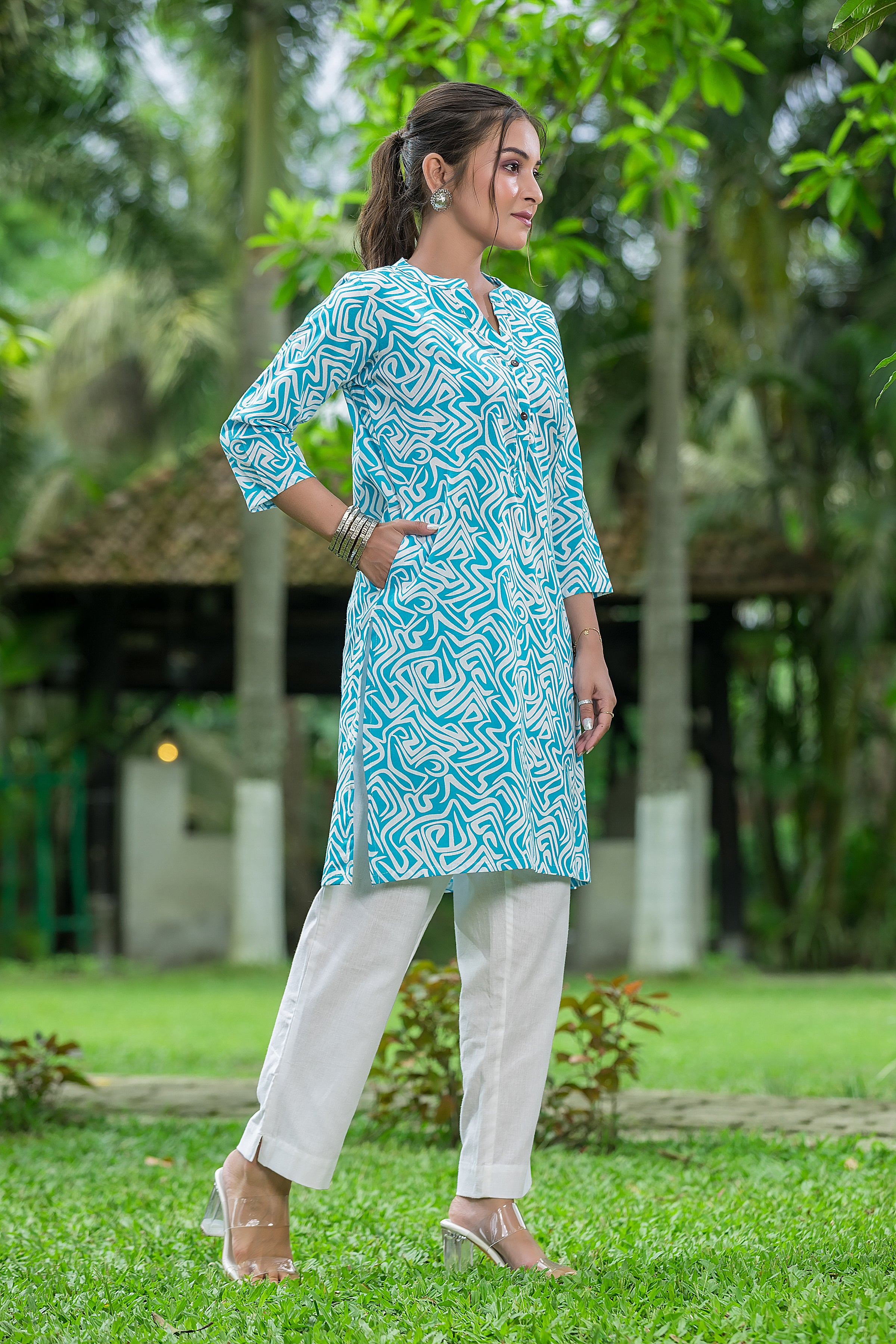 Women's Sky Blue Mandarin Collar Cotton Top