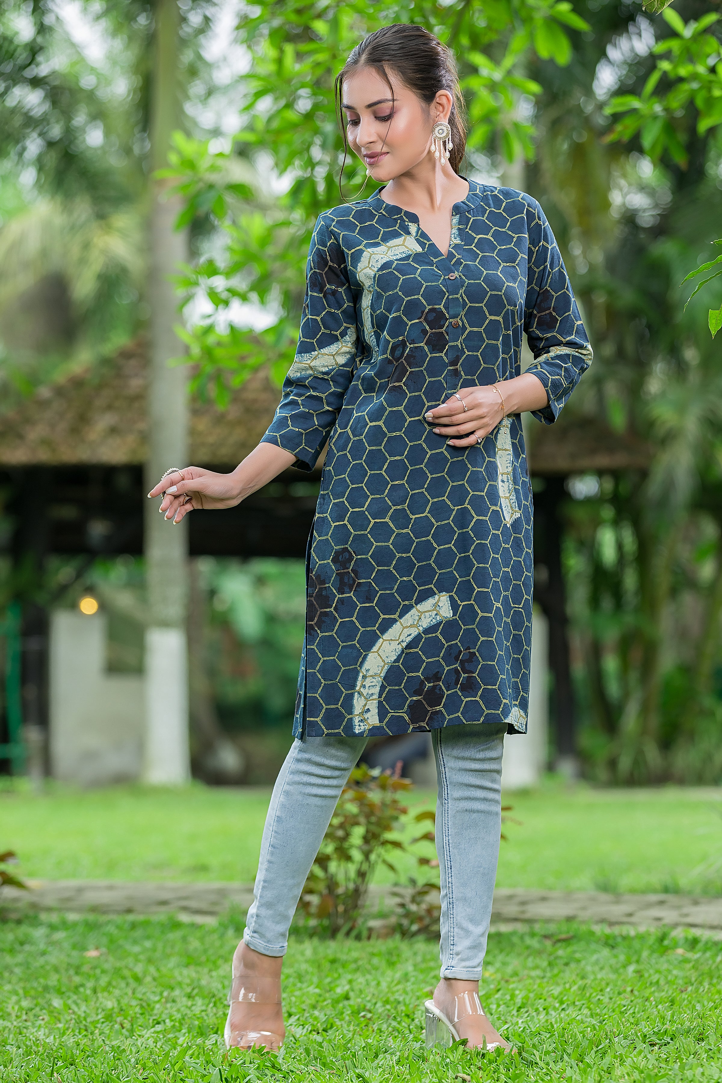 Women's Navy Blue Handblock Print Cotton Kurta