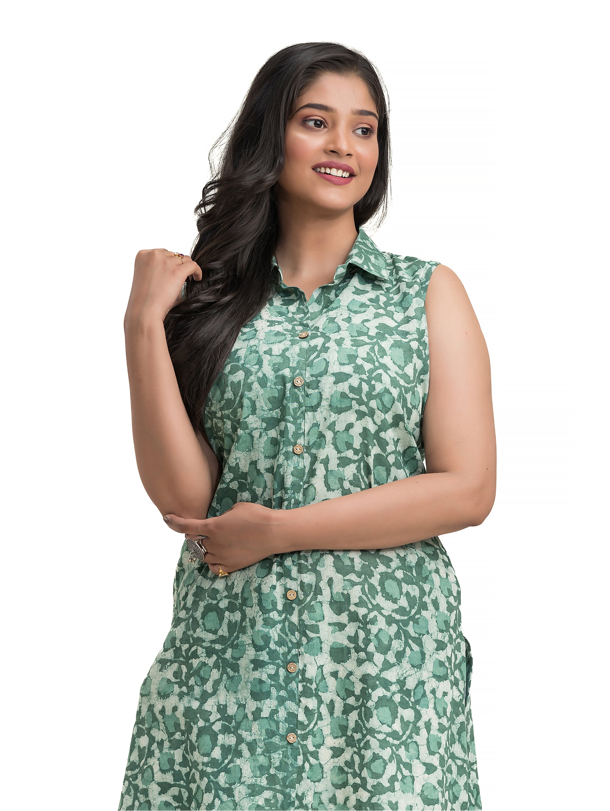 A-Line Dabu Printed Collar Kurti with Wooden Button