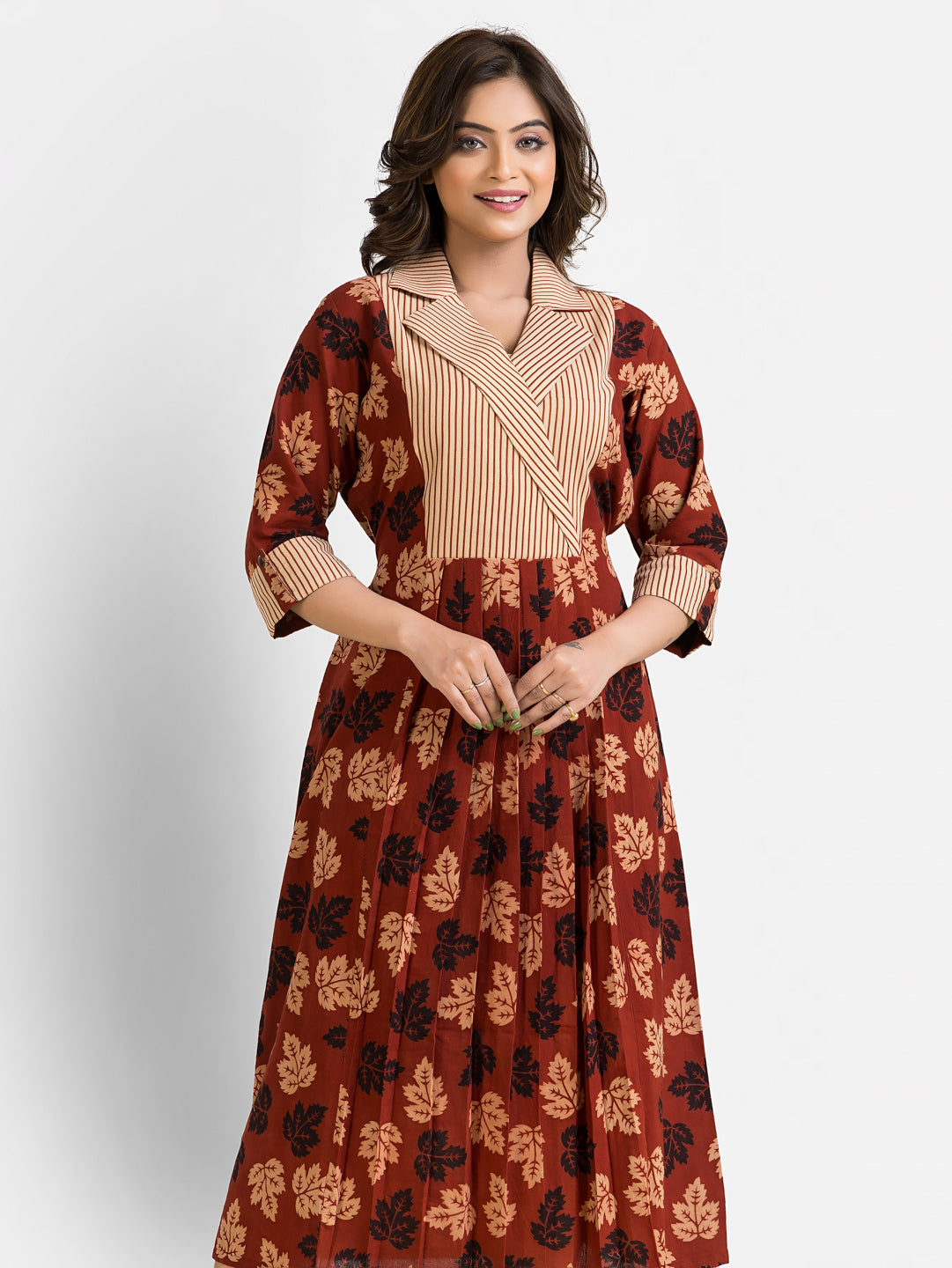 Women's Mapple Leaf Print Maroon Coat Collar Dress