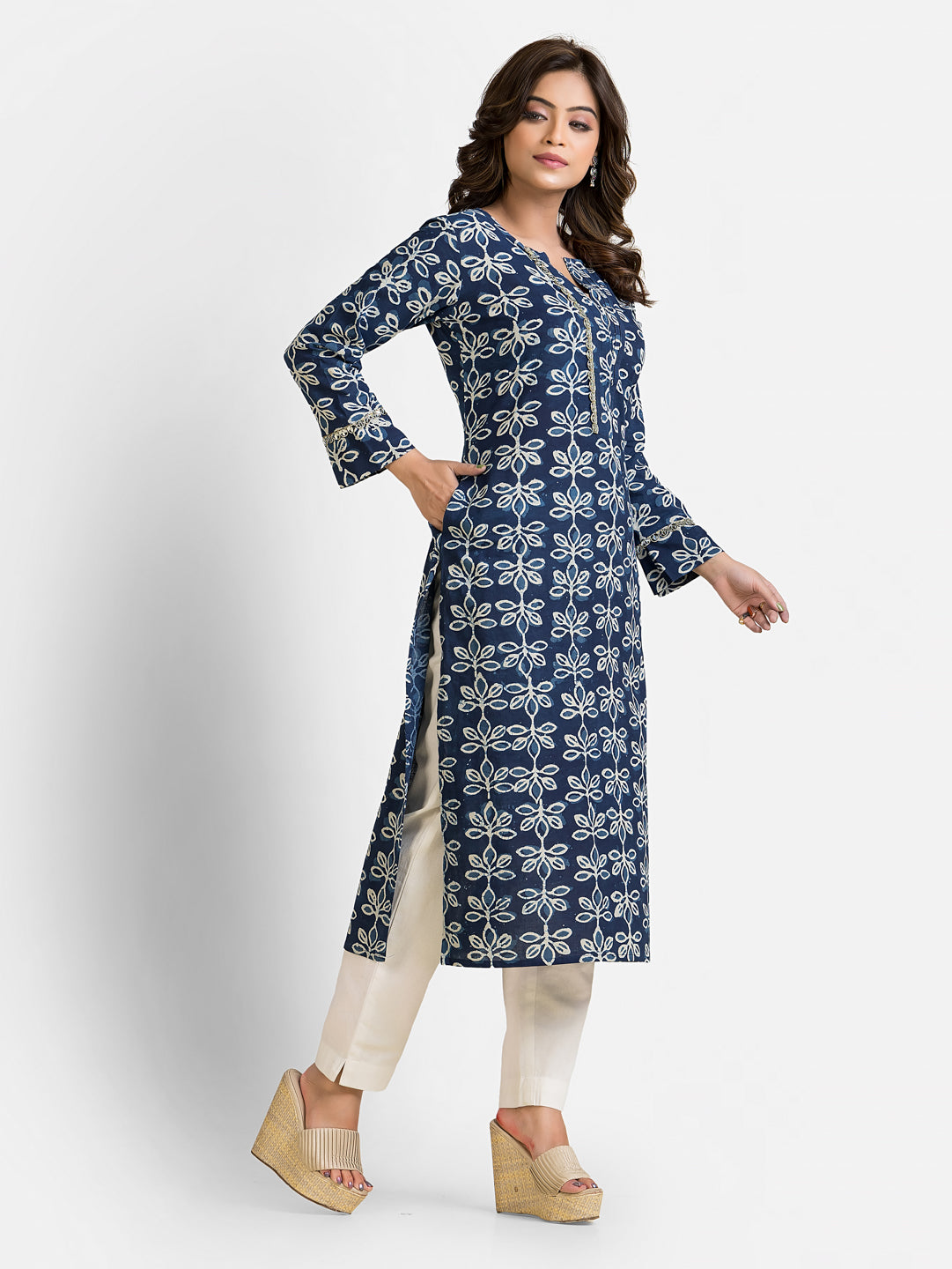 Women's Cotton Indigo Dabu Mirror Kurti