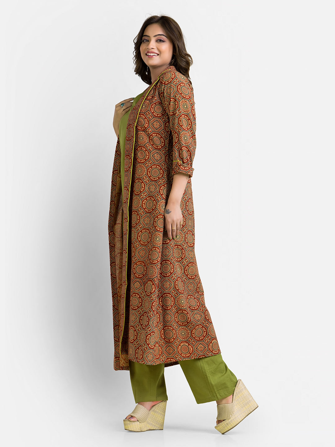 Women's Cotton Green Co-Ord With Beige Shrug