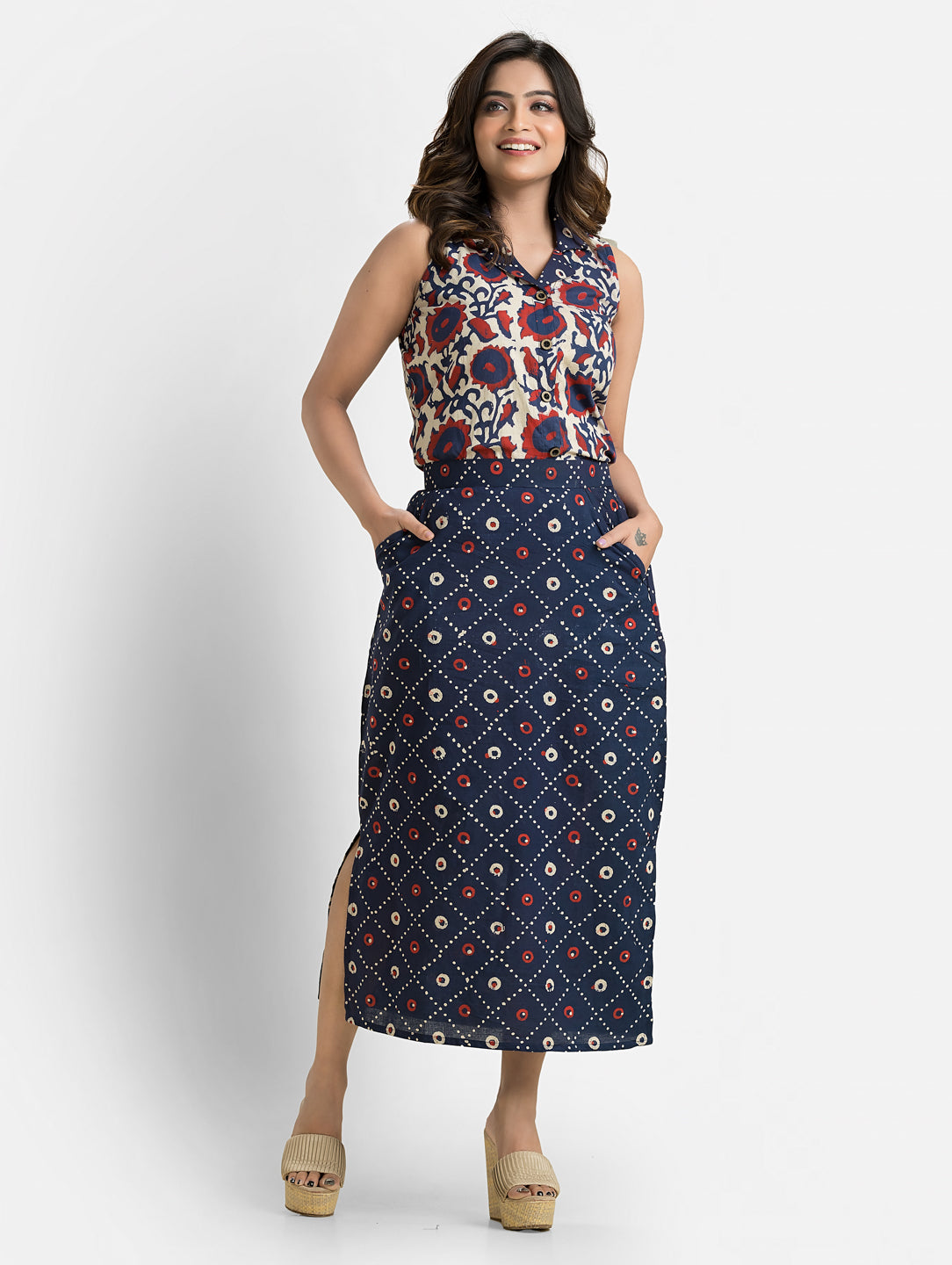 Women's Blue Floral Printed Cotton Top With Pencil Skirt