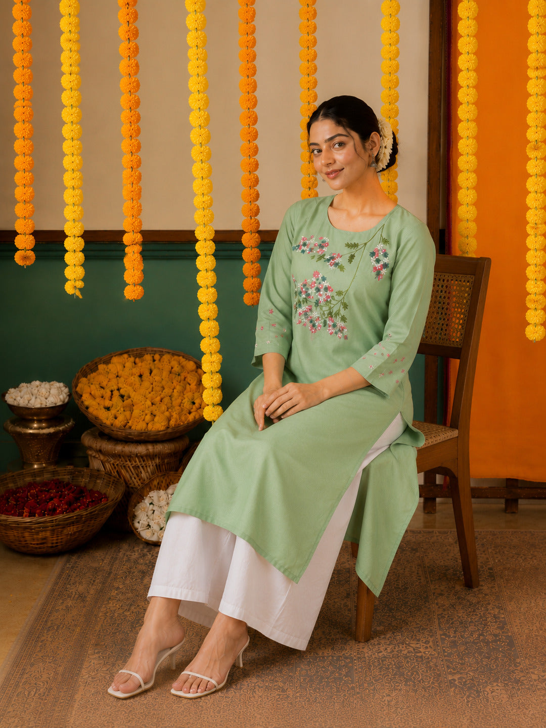 Women's Floral Embroidered Green Kurta