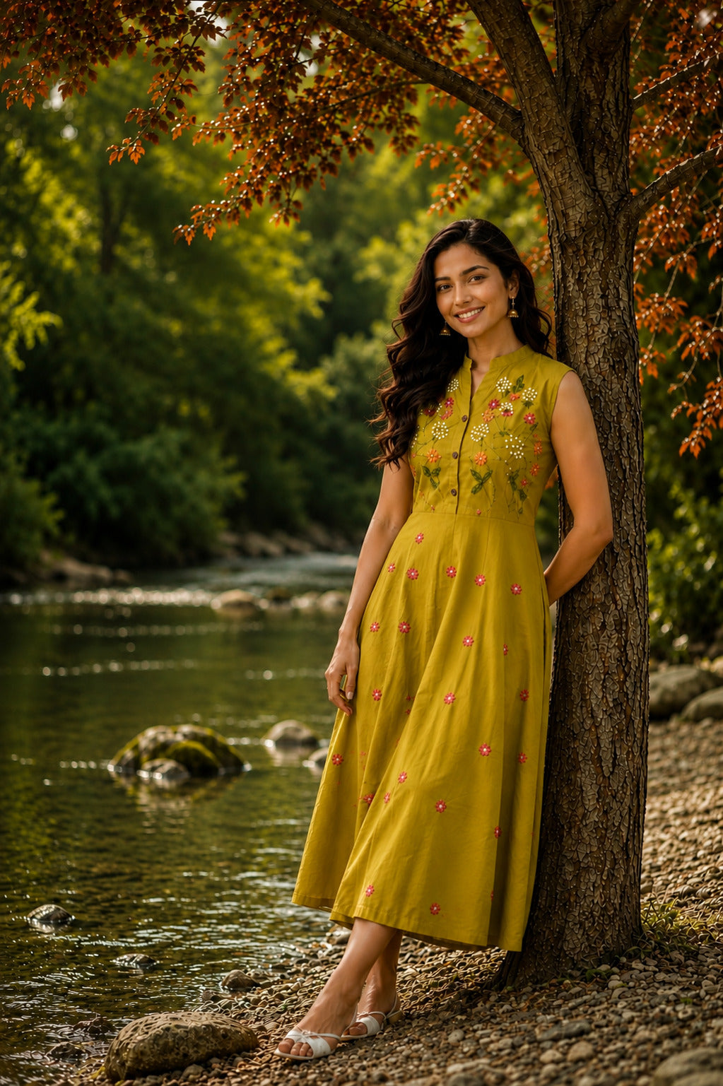 Women's Green Floral Embroidered Halterneck Dress