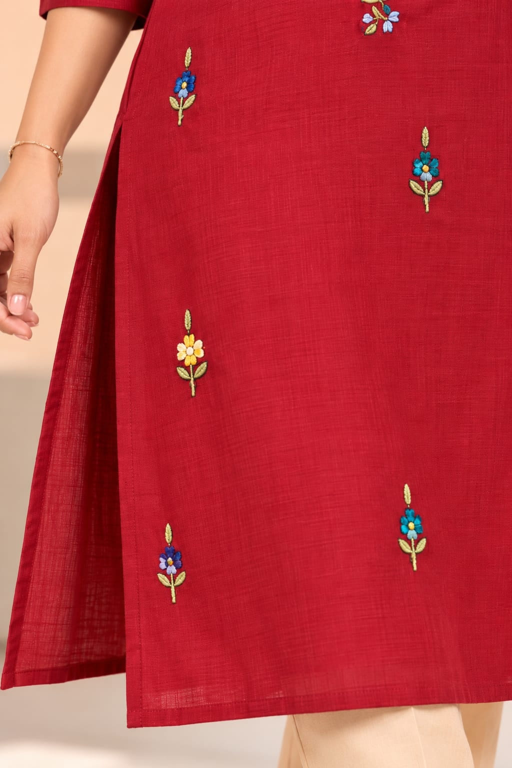 Women's Red Threadwork Kurti